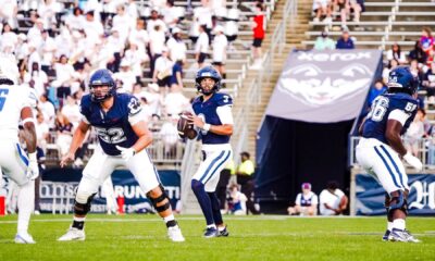 UConn Huskies QB Throws Pass
