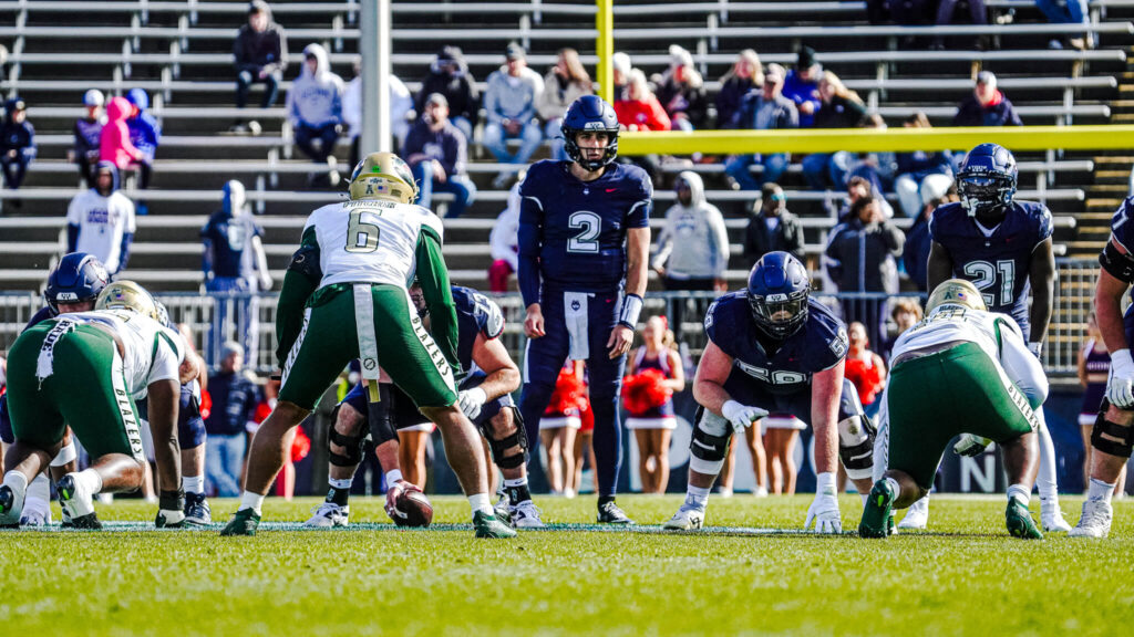 UConn vs UAB: QB